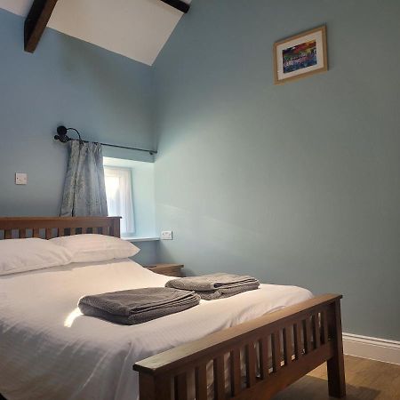 The Bakery Villa Llanddeiniol Bagian luar foto